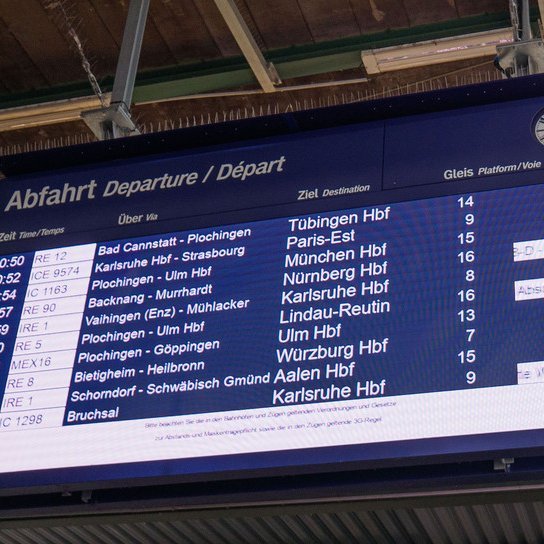 Fahrplan Informationstafel (Abfahrt)
