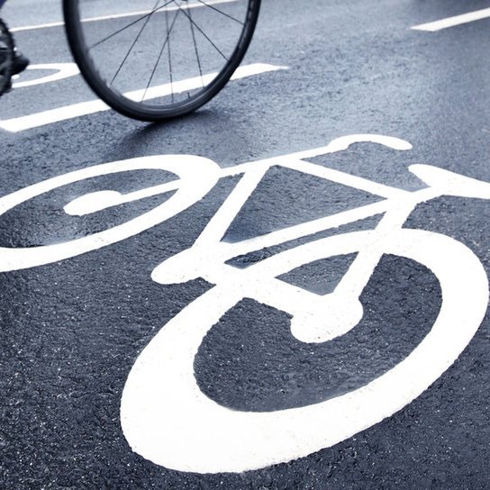 Abbildung Radzeichen auf Radweg