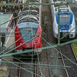 Züge im Bahnhof