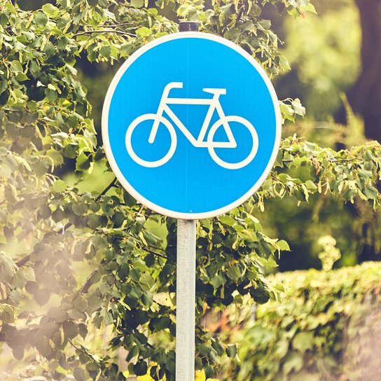 Verkehrsschild mit Fahrradzeichen