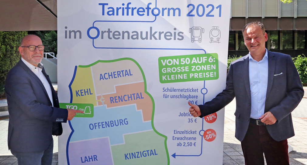Pressekonferenz Tarifreform Ortenaukreis mit Verkehrsminister Winfried Hermann